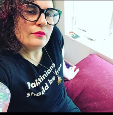 Ayom Ament - anti ABA therapist who works with many folx such as systems, plurals, DID, BPD and other places life may have experience.
