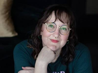 Yuliya Rae, Therapist