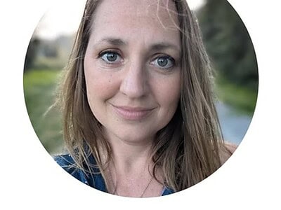 Camille Long - Registered Clinical Counsellor / Registered Social Worker