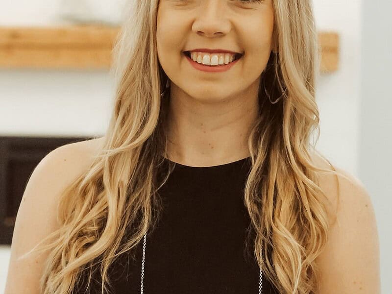 Nicole - Summit View Psychotherapy