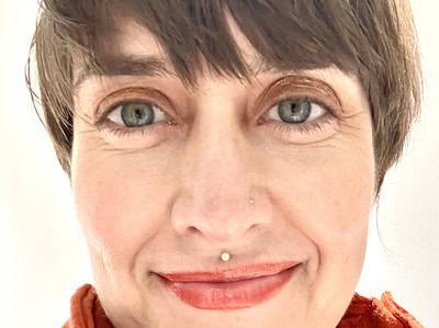 Ane Axford - Attachment-Based Psychedelic Systems Therapist, Clinical Hypnotherapist